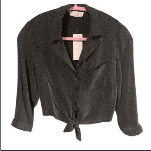 NWT Sage The Label tie front button down long sleeves mini dots crop top. XS - Picture 1 of 3